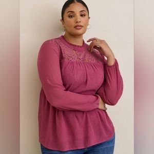 Torrid 0X Lace With Chiffon Overlay Blouse in Deep Violet Quartz NWT